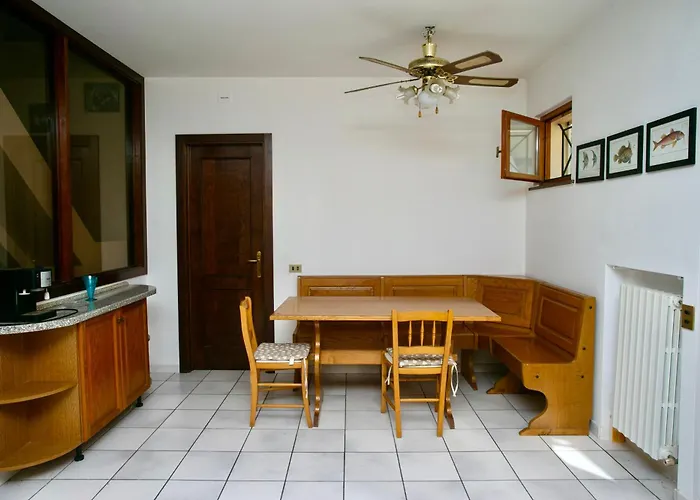 Trilocale A Super Accessoriato Numana